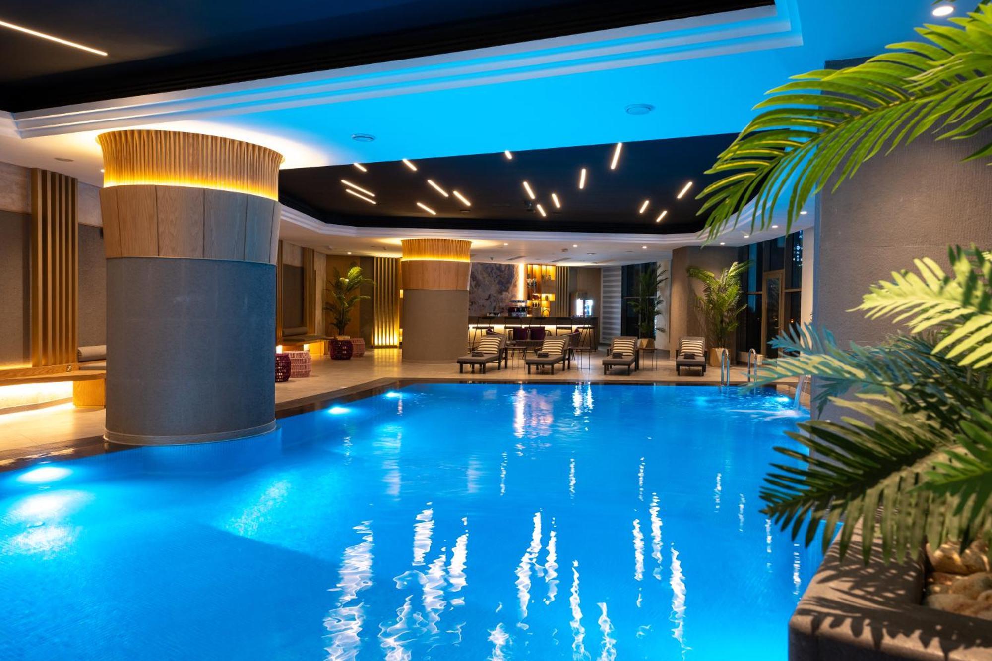 Kuwait Grand Hotel Kuwait City Esterno foto