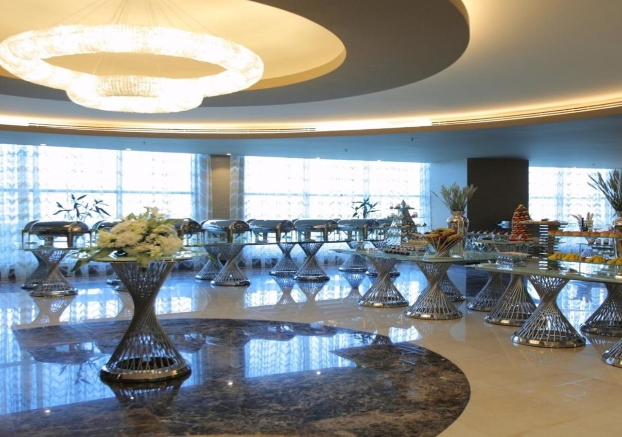 Kuwait Grand Hotel Kuwait City Esterno foto